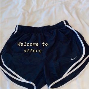 Nike women’s dri-fit shorts workout medium